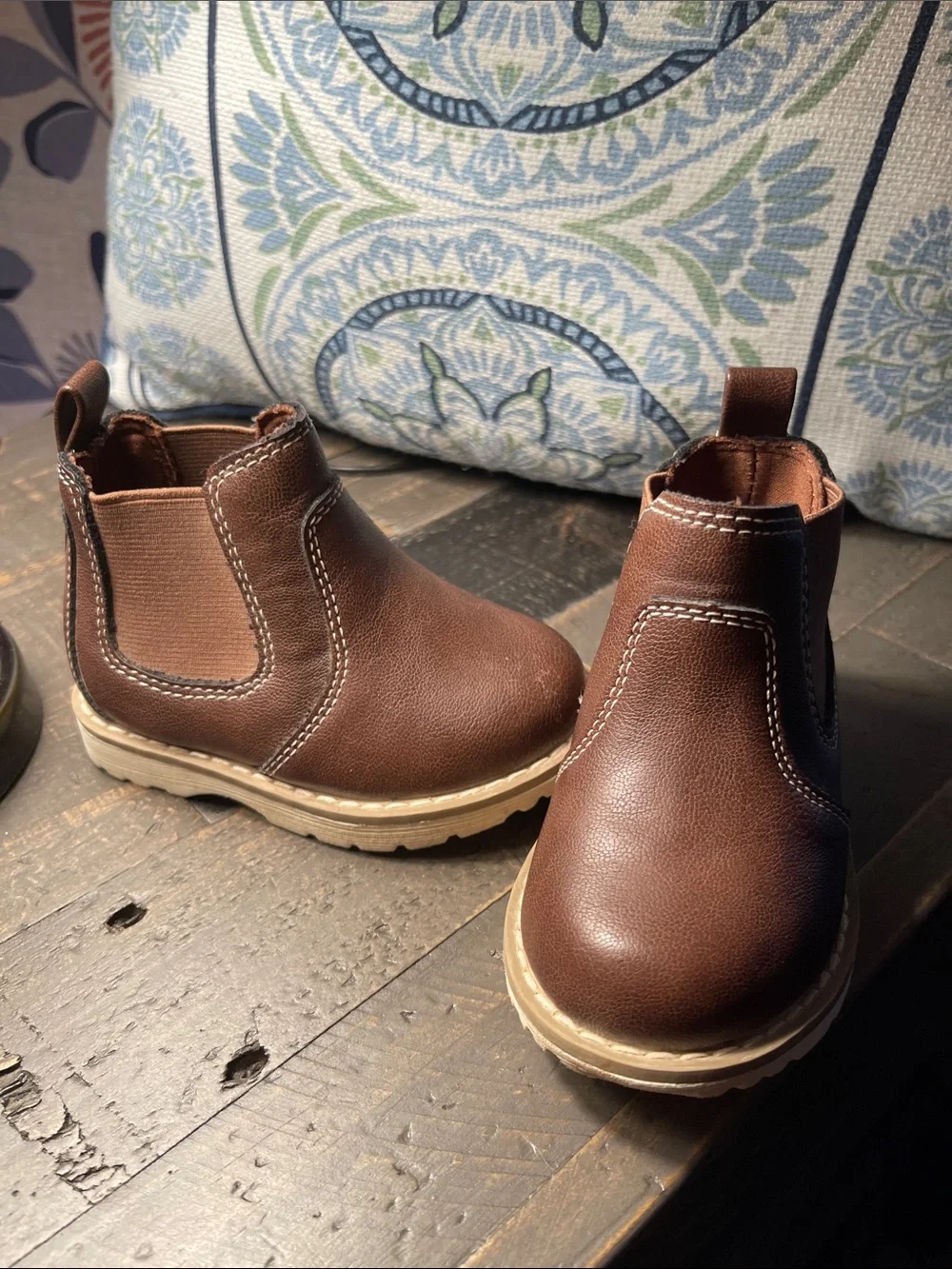 OLD NAVY  Kids Classic Chelsea Brown-Boot Classic Slip-On Style